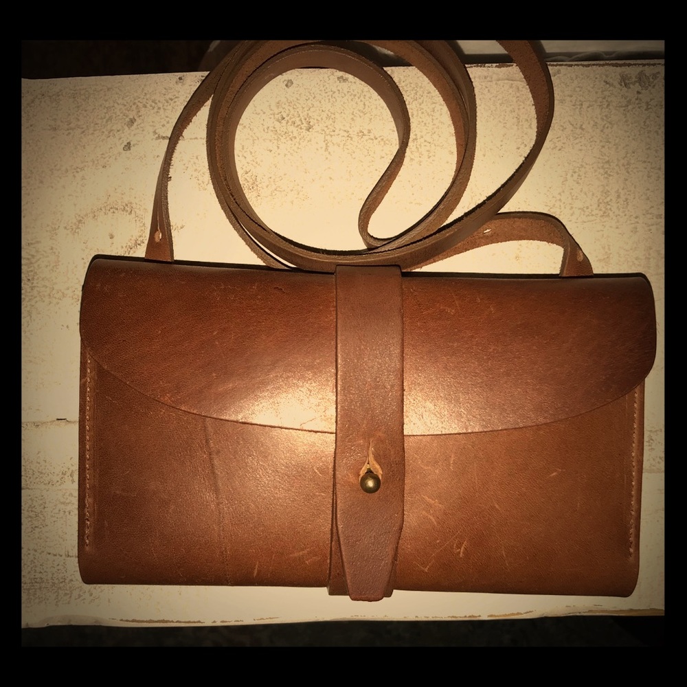 Urban Southern Crossbody Wallet